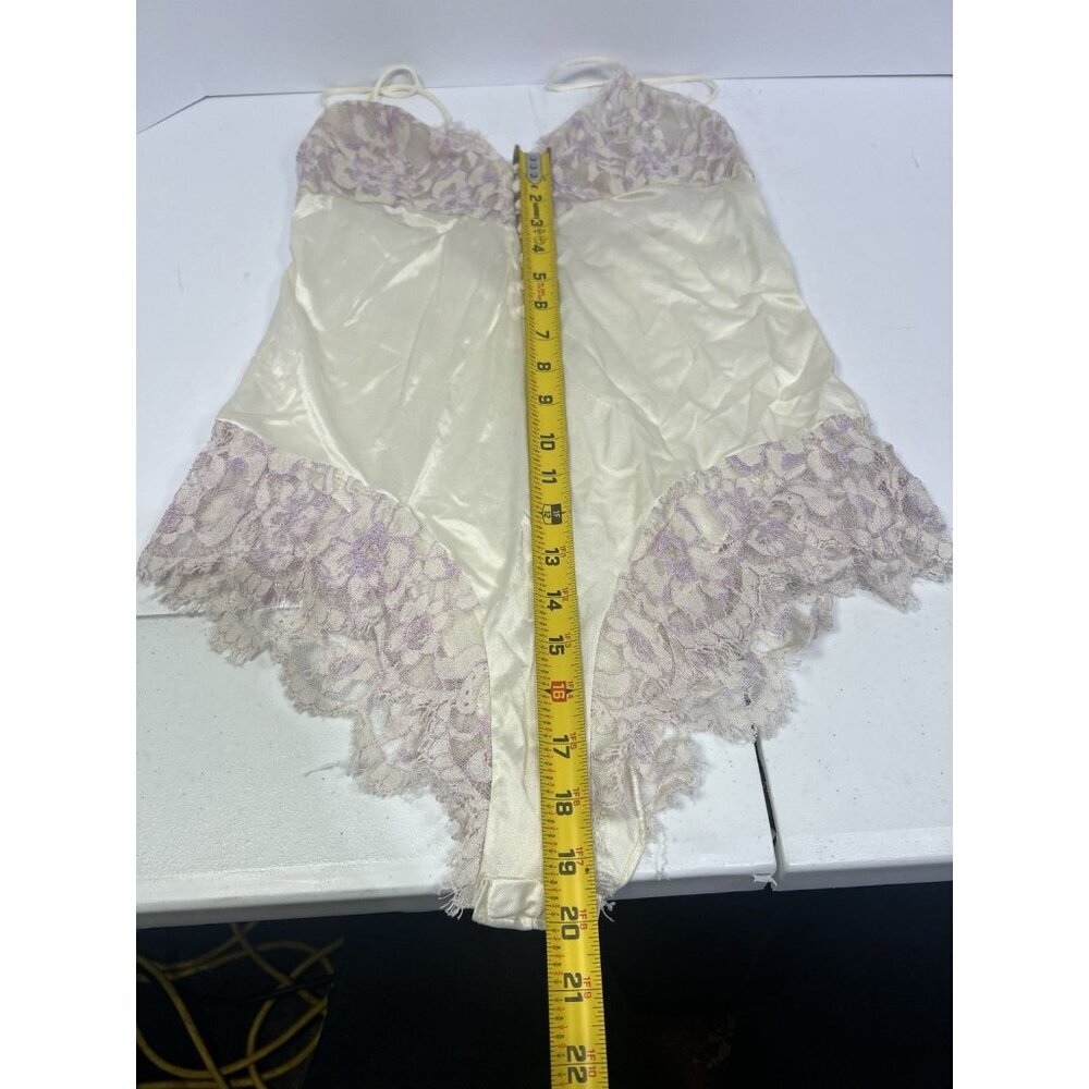 Vintage 1960s Union Made Body Suit Satin Lace Flair Brand Size Medium - Picture 6 of 8